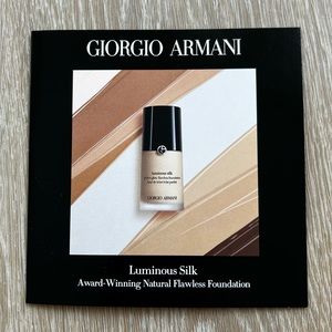 New! Giorgio Armani Luminous Silk Award Winning Foundation
